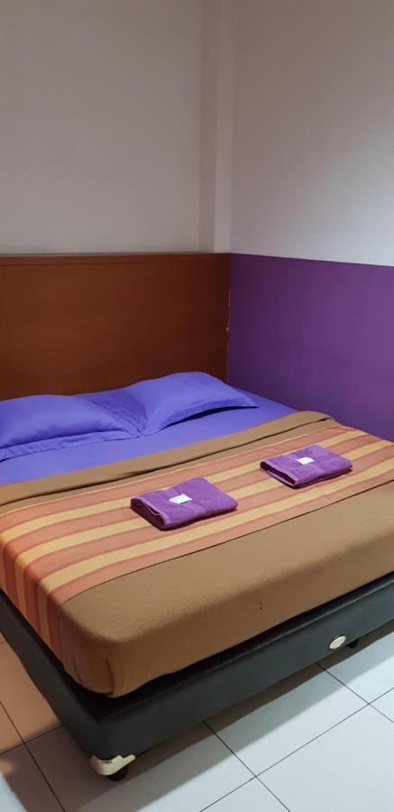 Hotel Dequr Jakarta Kota Quarto foto